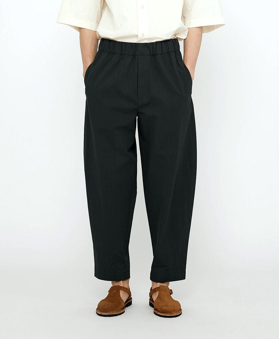 Stoffhose Elastic Pull - Up Trouser - Schwarz - 7115 by Szeki - clomes