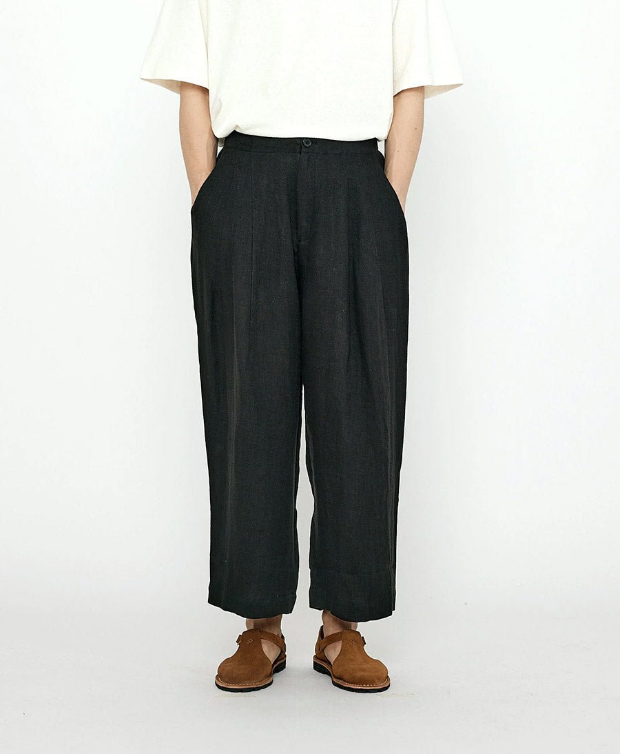 Stoffhose Pleated Trouser - Leinen - Schwarz - 7115 by Szeki - clomes