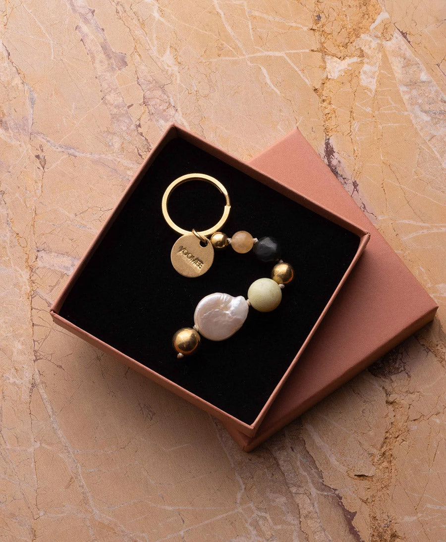 Schlüsselanhänger / Taschenanhänger aus Steinen JAMILA - Meadow