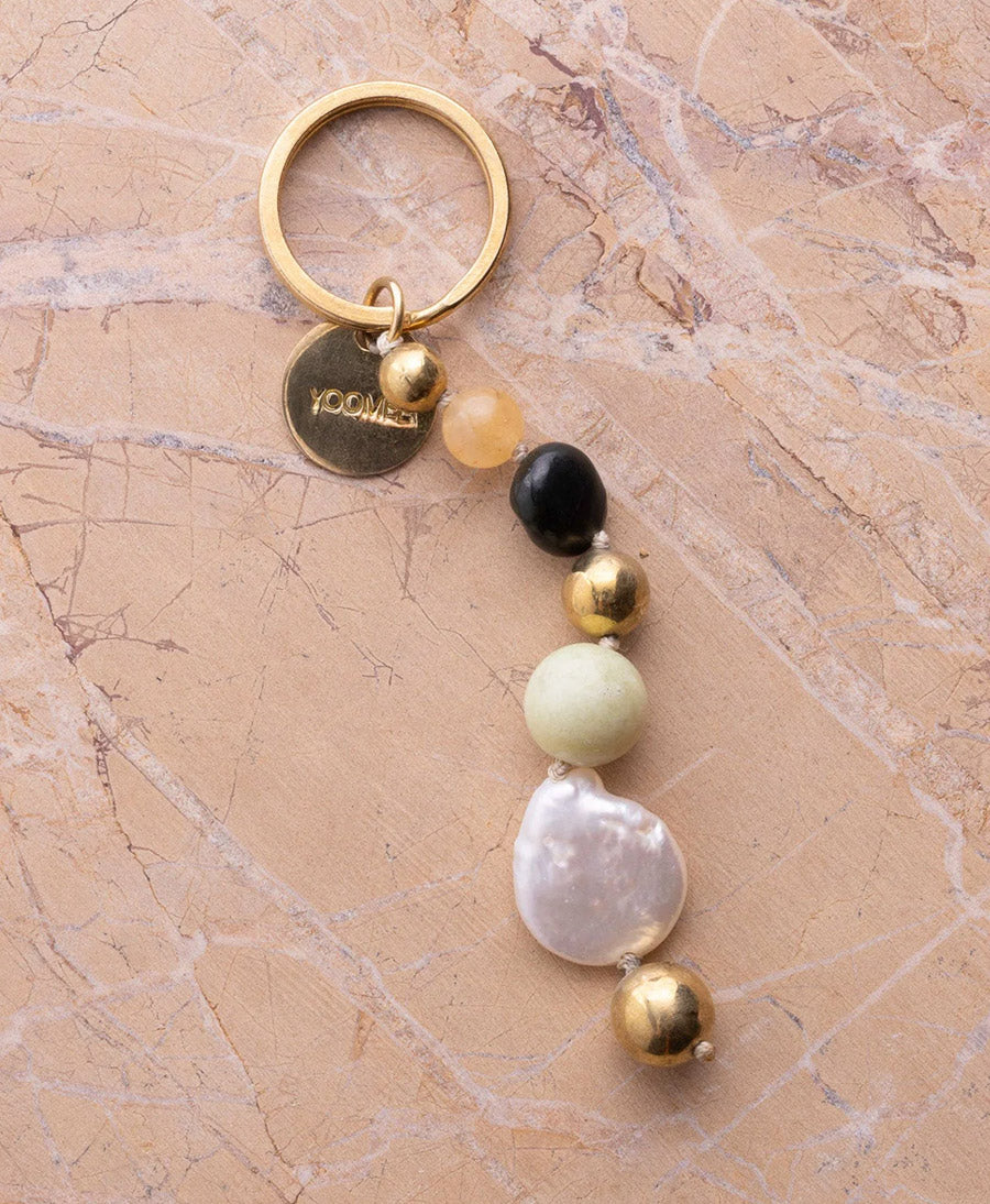 Schlüsselanhänger / Taschenanhänger aus Steinen JAMILA - Meadow