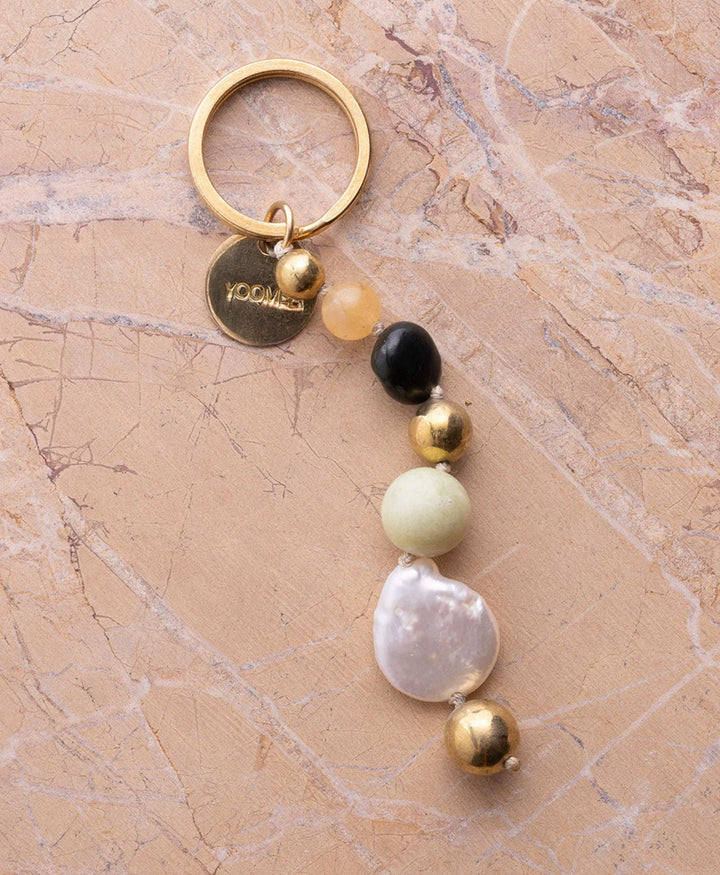 Schlüsselanhänger / Taschenanhänger aus Steinen JAMILA - Meadow