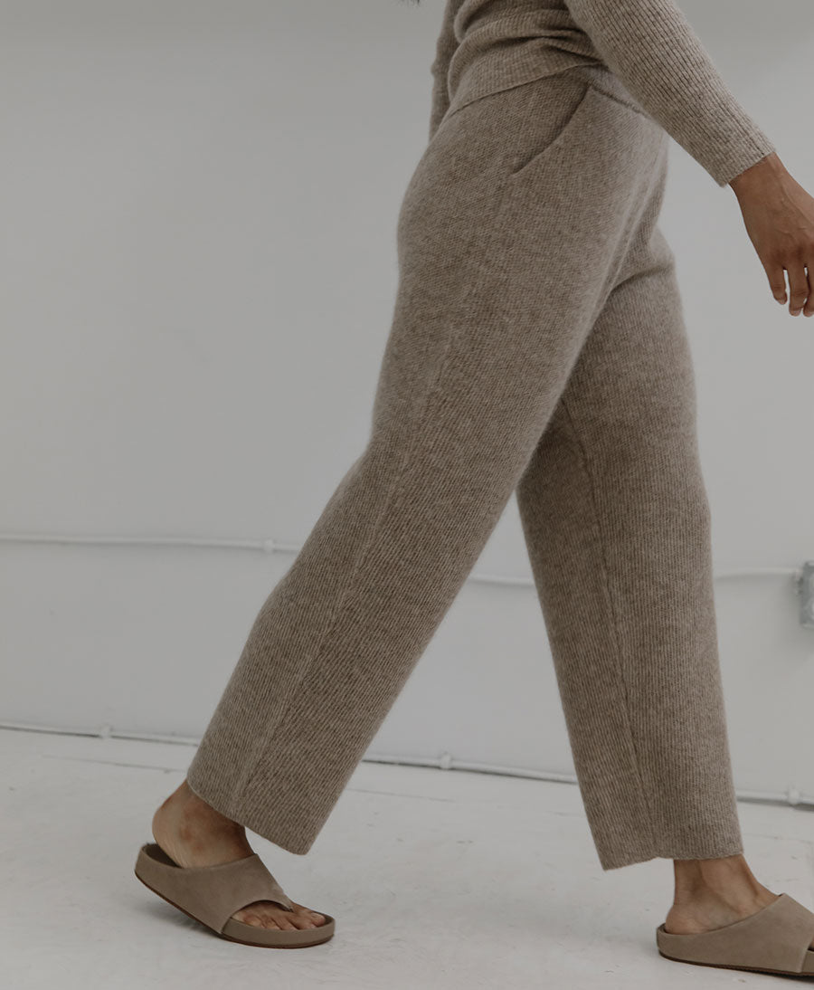 Strickhose aus Alpakawolle - Beige - BARE Knitwear - clomes