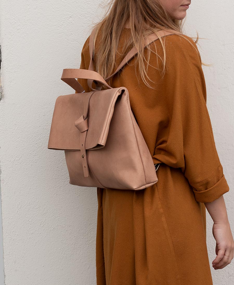 T Dress in Amber - JAMIE + THE JONES - clomes
