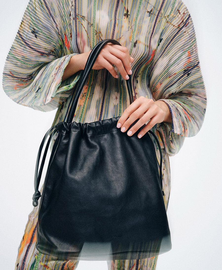 Grosse Knot Bag aus weichem Leder - Schwarz