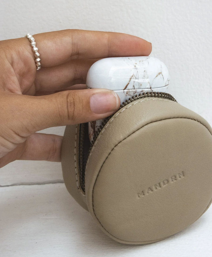 Taschen - Anhänger aus Leder - Rover Circle Sage - MANDRN - clomes