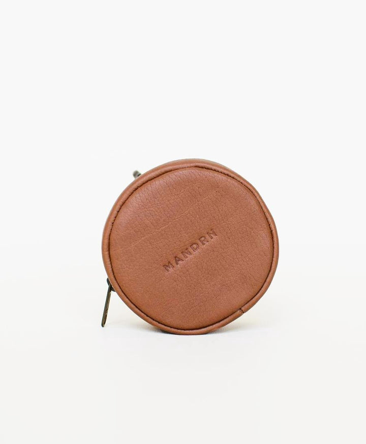 Taschen - Anhänger aus Leder - Rover Circle Tan - MANDRN - clomes