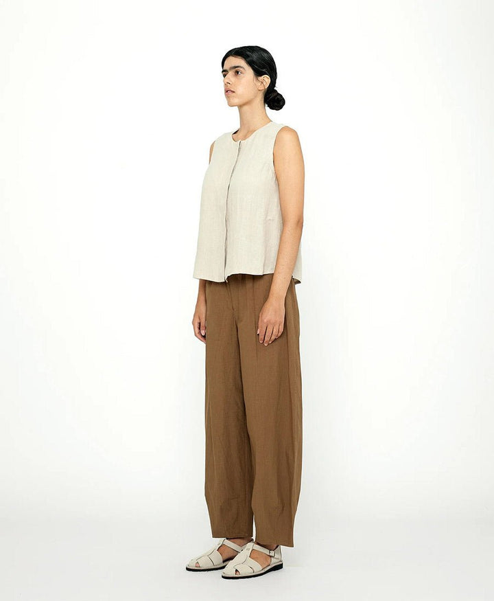 Top Sleeveless Playtop - Leinen - Dark Oak - 7115 by Szeki - clomes