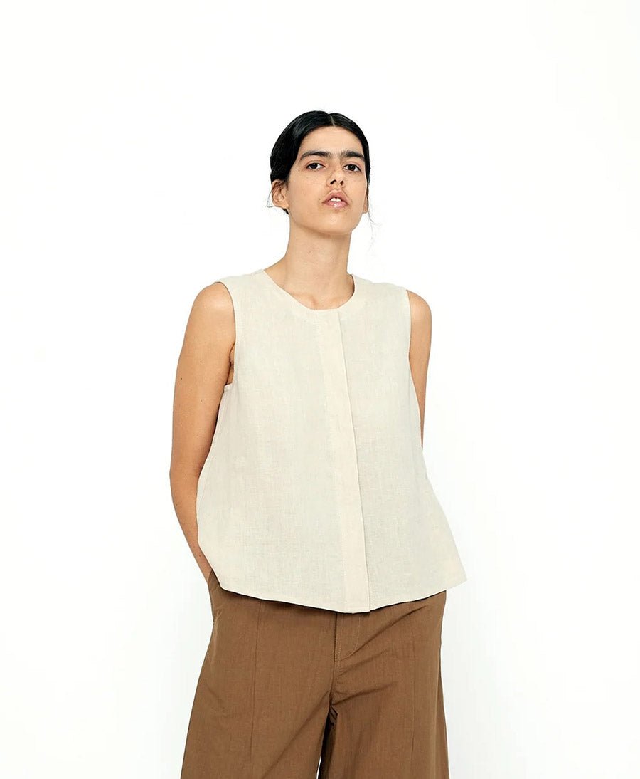 Top Sleeveless Playtop - Leinen - Dark Oak - 7115 by Szeki - clomes