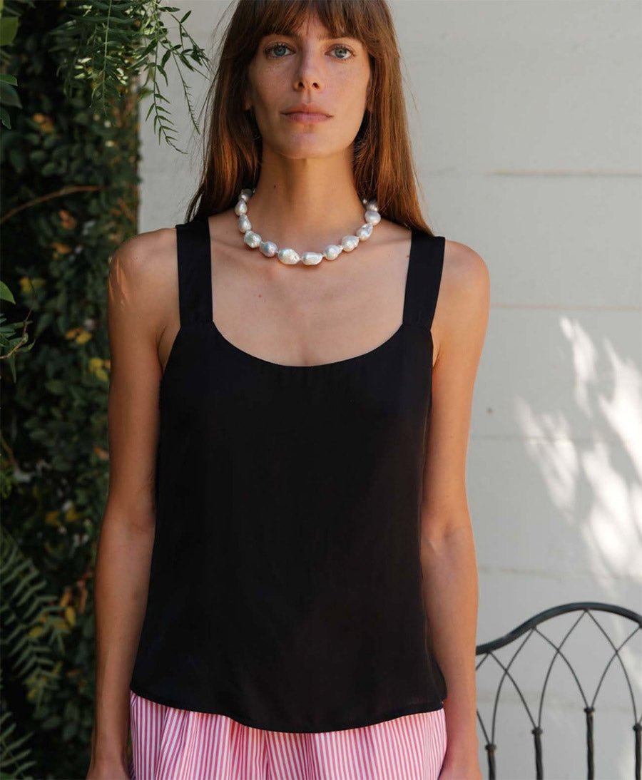 Top "The Silky Cami" - Schwarz - DONNI. - clomes