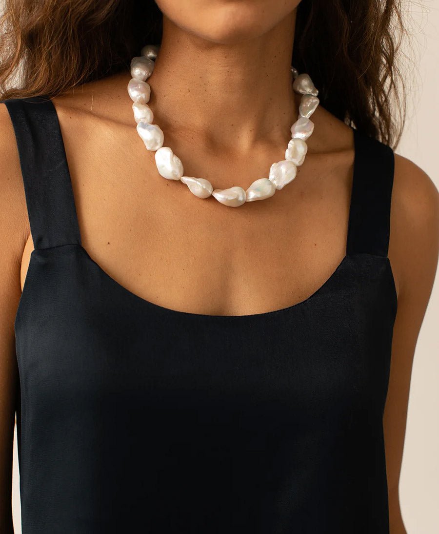 Top "The Silky Cami" - Schwarz - DONNI. - clomes