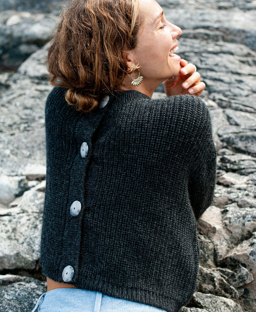 Tosca Strickcardigan von Jungle Folk (L) in Anthrazit - Secondhand