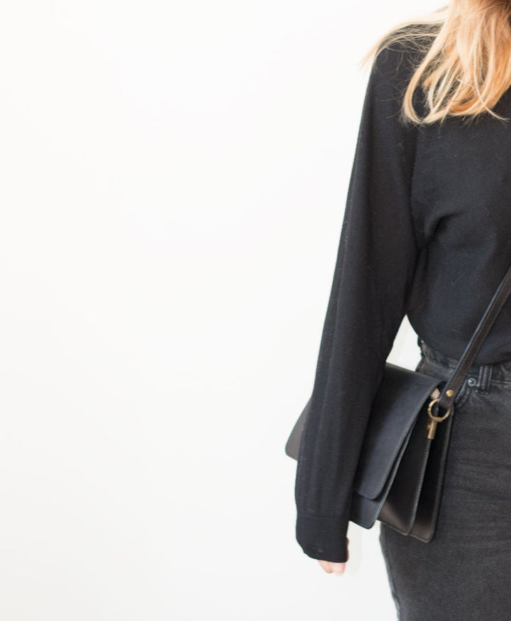 Umhängetasche Cross Body schwarz - PARK - clomes