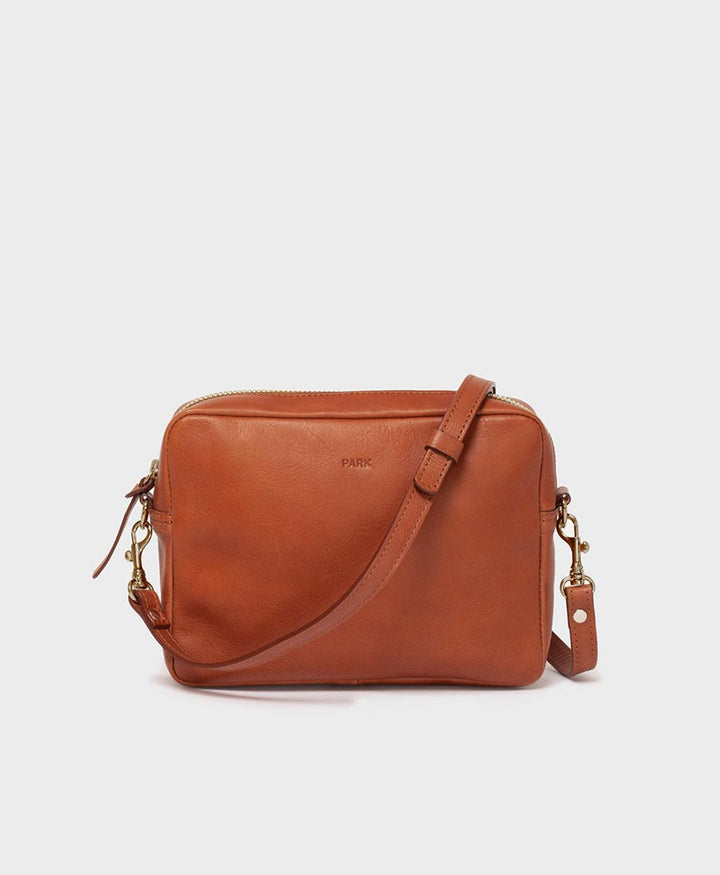 Umhängetasche Crossbody Bag braun / messing - PARK - clomes