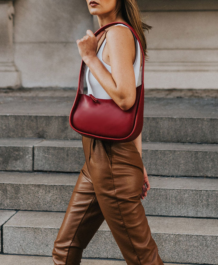Schultertasche WILLOW aus veganem Leder - Rot