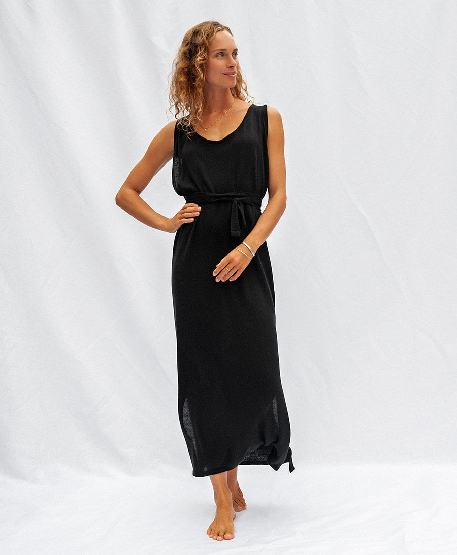 Strickkleid Frida (schwarz) von Jungle Folk (S) - Secondhand