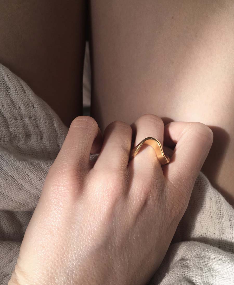 Ring "ONADA" vergoldet