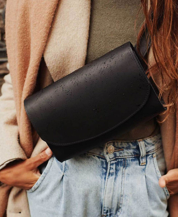 Paris Bag Bauchtasche aus Leder - Schwarz