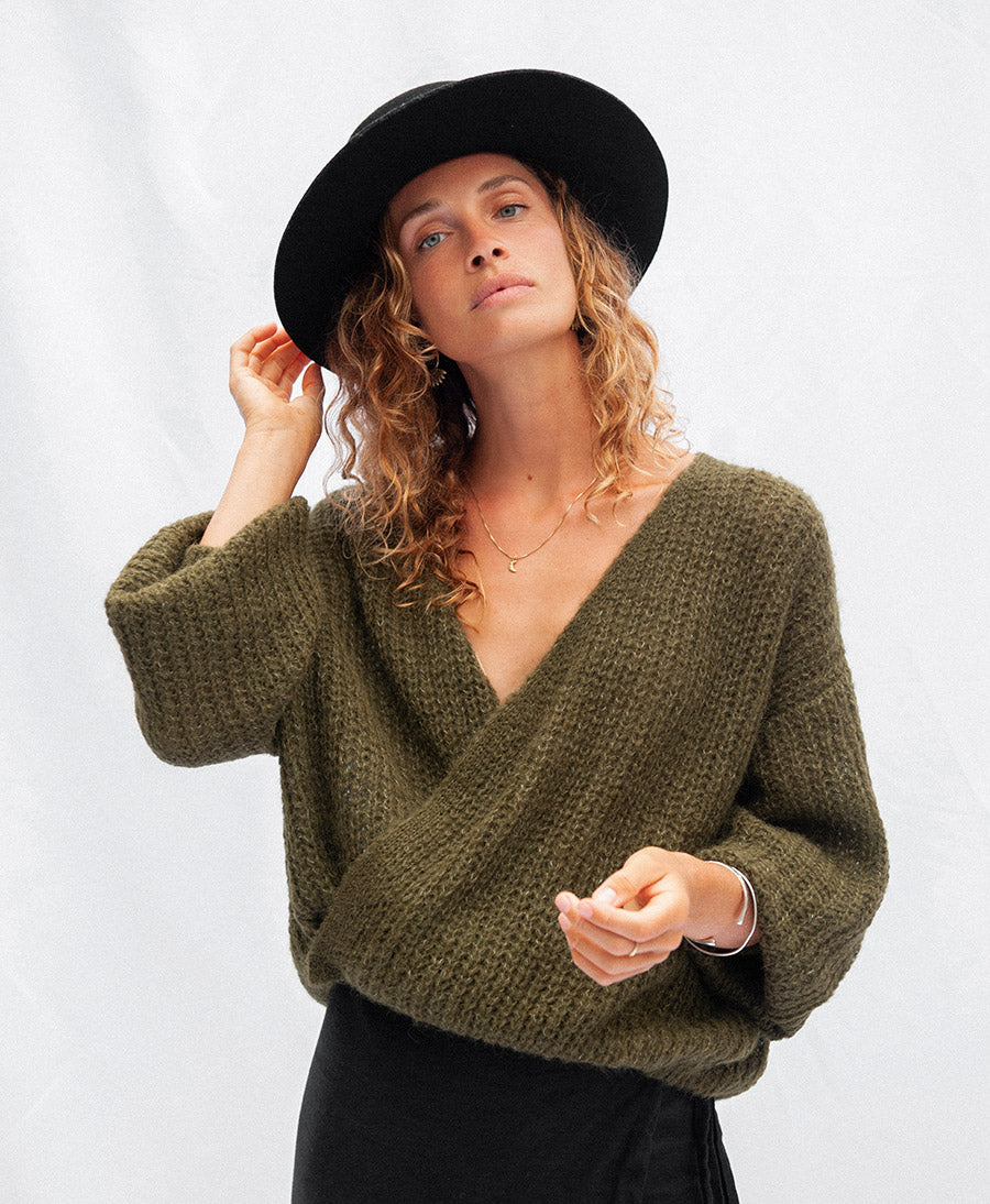 Leichter Strick-Wickelcardigan VEGA - Olive
