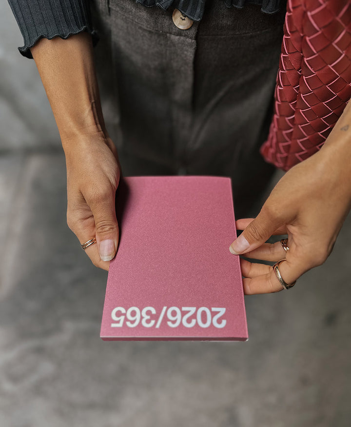 Agenda 2026 Basic Planner - Dunkelrot (Burgundy)