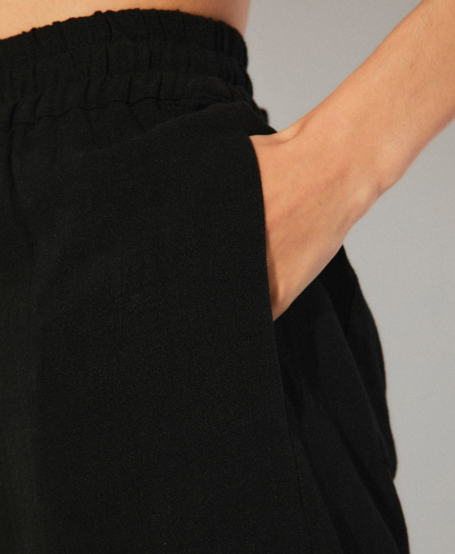 Weite Stoffhose TABITA - Schwarz