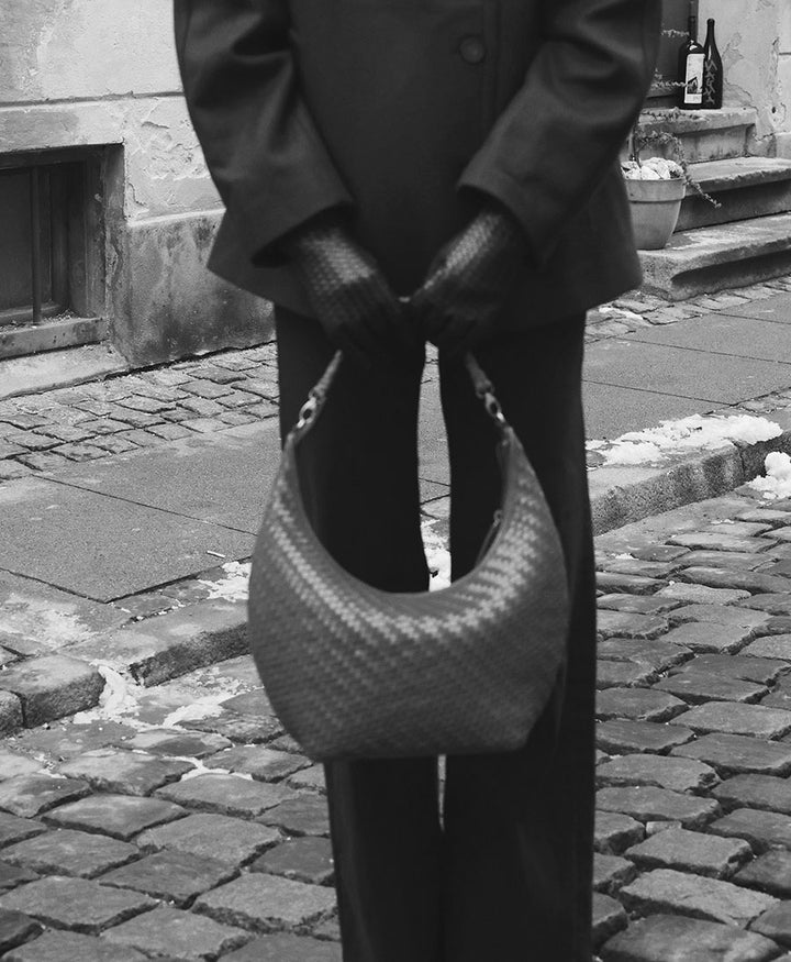 Gewebte Ledertasche "MAJA" - Schwarz
