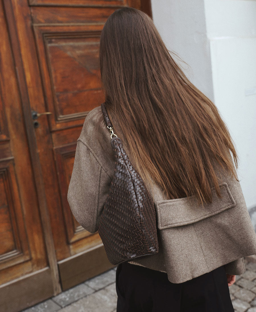 Gewebte Ledertasche "MAJA" - Espresso