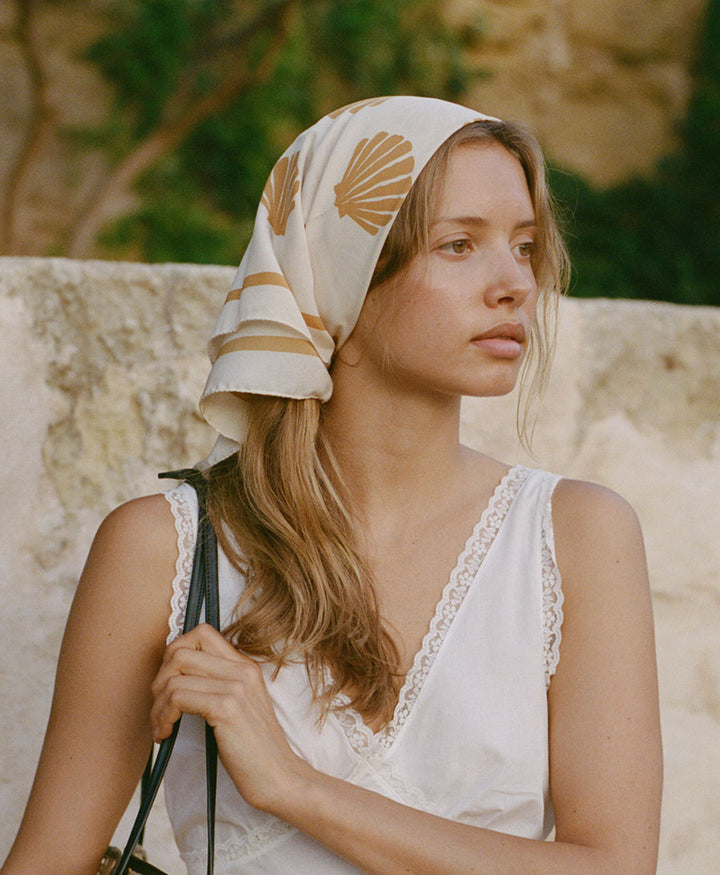 Grosses Seiden-Foulard "Marea Scarf" - Marigold