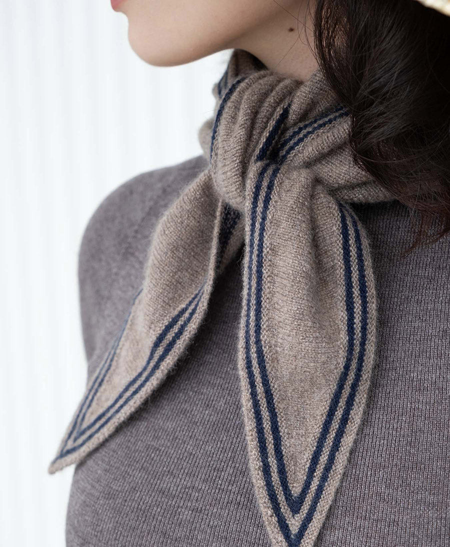 Kleiner Gestrickter Schal / Foulard aus Kaschmir - Braun / Blau