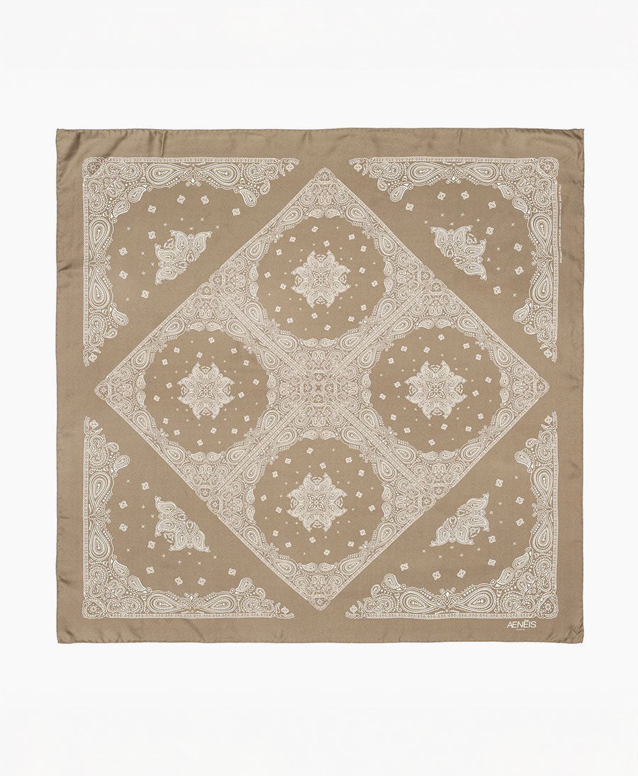 Grosses Seiden-Foulard "Minimal Bandana Silk Scarf" - Taupe
