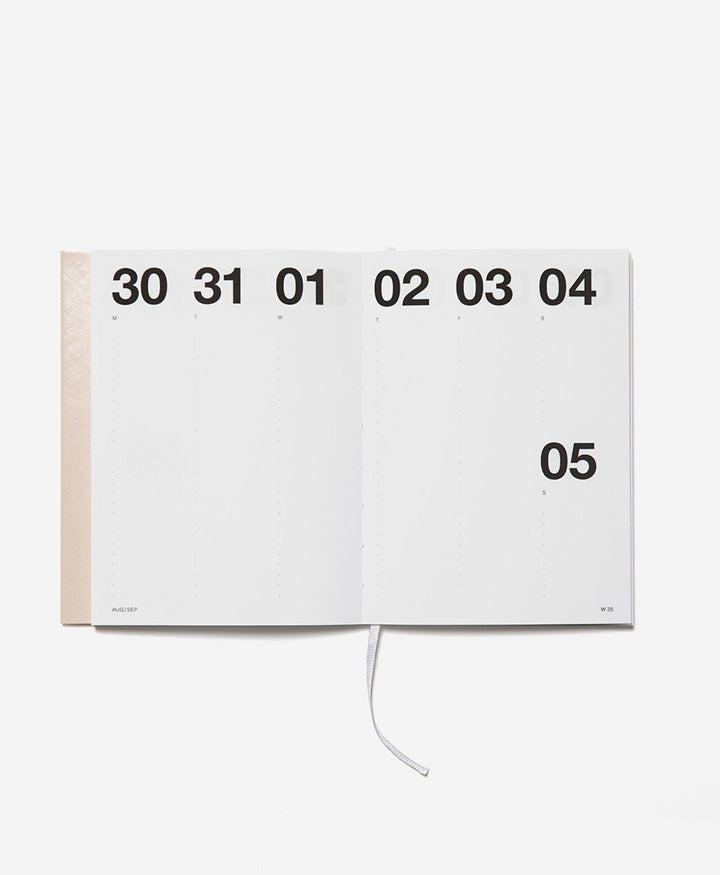 Agenda 2026 Classic Planner - POWDER