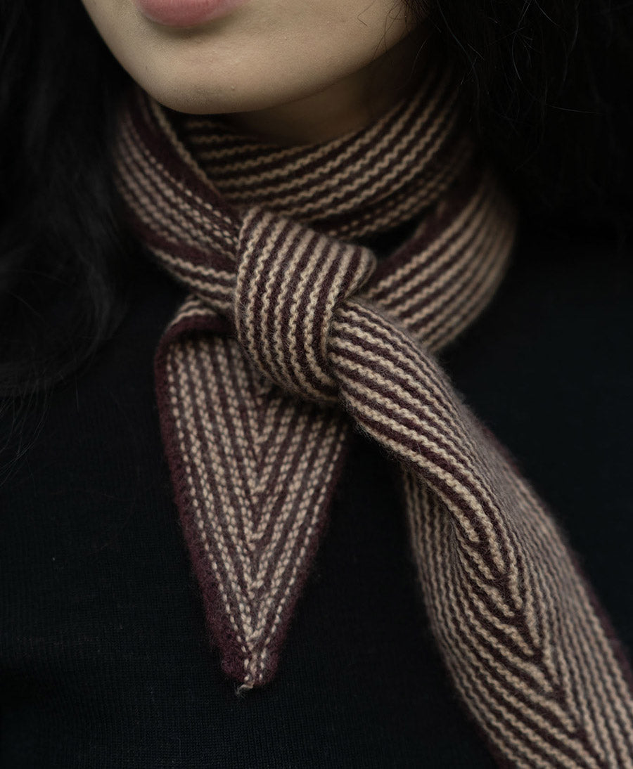 Kleiner Gestrickter Schal / Foulard aus Kaschmir - Dunkelrot / Beige gestreift