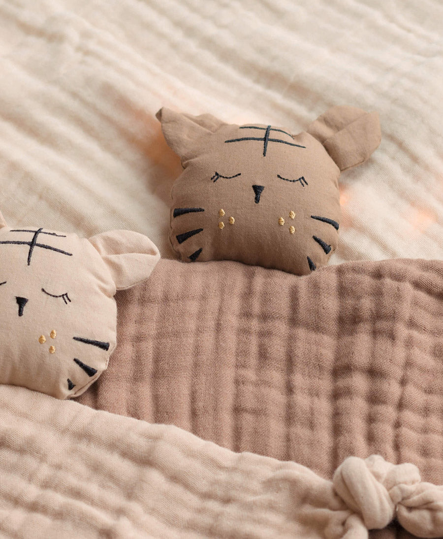 Schnuffeltuch aus Bio-Baumwolle - Toby der Tiger - Taupe