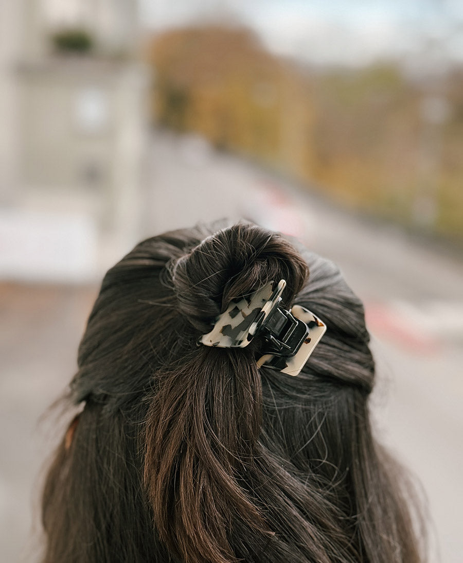 Haarklammer CLEO (S) aus Acetat - Helles Tortoise