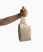 Bauchtasche Leder The Woven Remy Mandrn in Bone