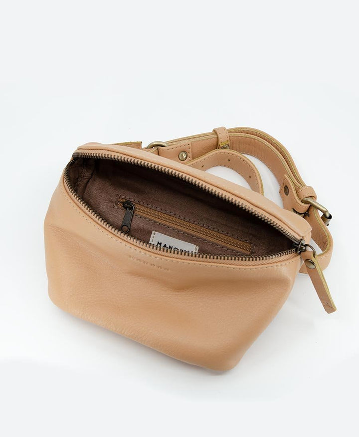 Bauchtasche aus Leder - The Remy Sand - MANDRN - clomes