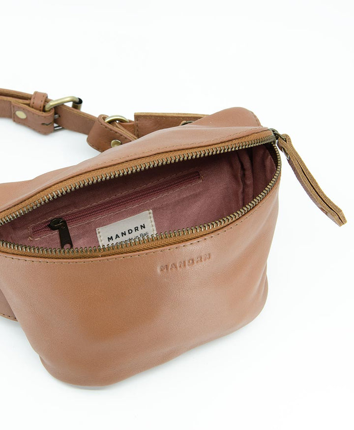 Bauchtasche aus Leder - The Remy Tan - MANDRN - clomes