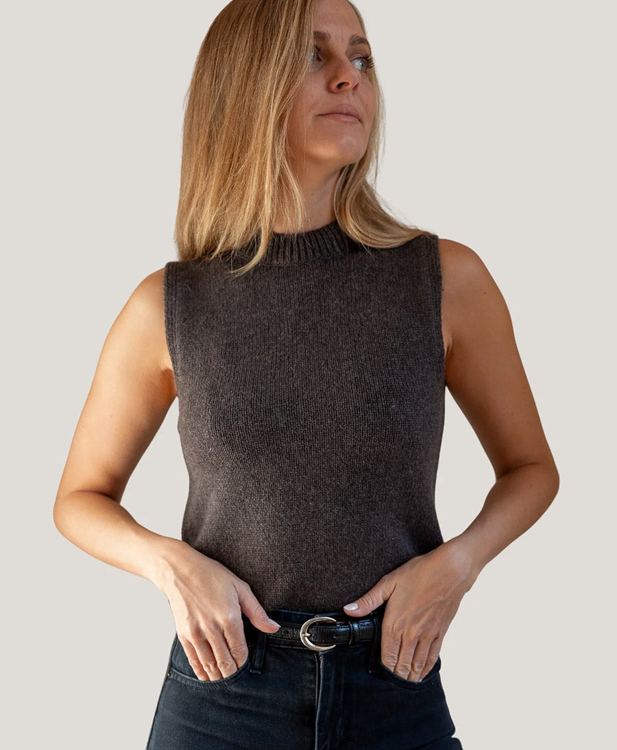 Stricktop - Mock Neck Tank - Kaschmir/Seide - Dunkelbraun