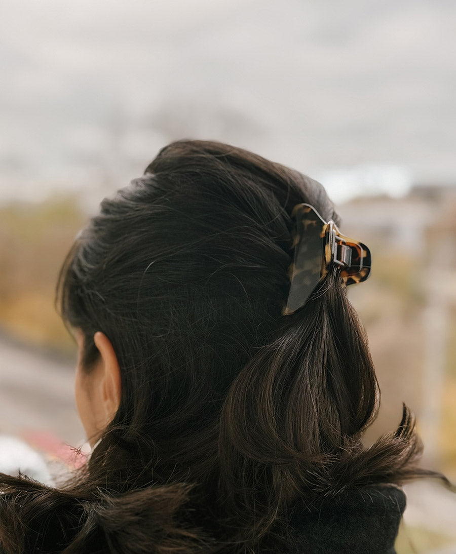 Haarklammer CARLA (M) aus Acetat - Tortoise