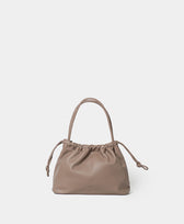Ledertasche Mittelgrosse Knot Bag Park in Clay