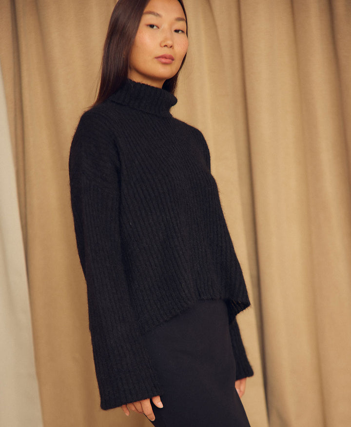 Warmer Rollkragenpullover - Schwarz