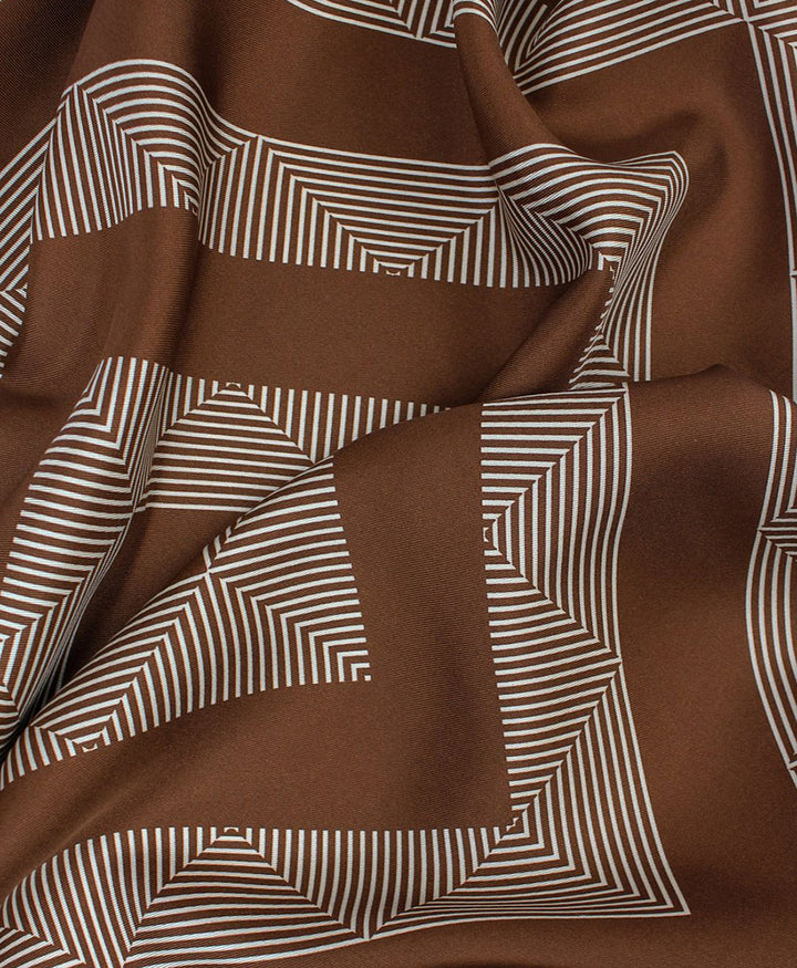 Seiden-Foulard "Geometric Mirage Silk Scarf" - Chocolate