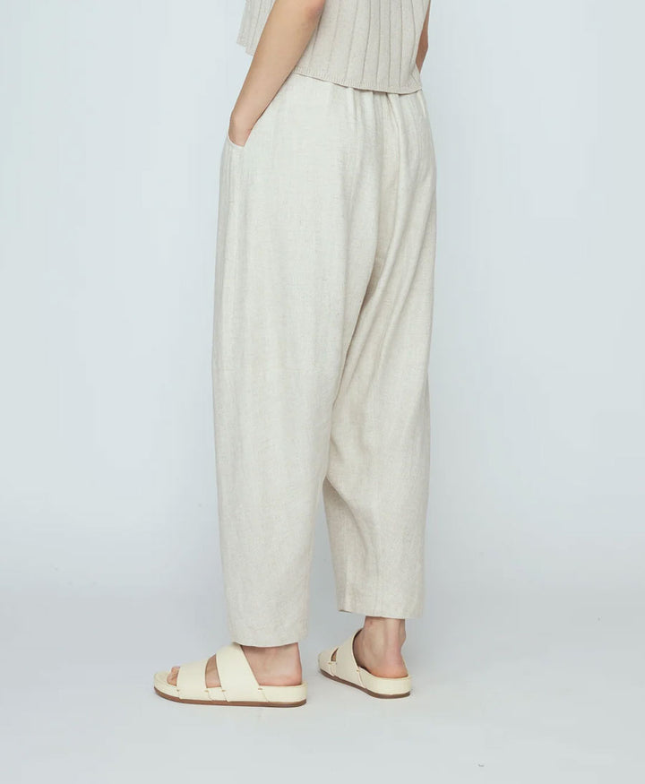 Stoffhose Elastic Panel Barrel Trouser - Oatmeal