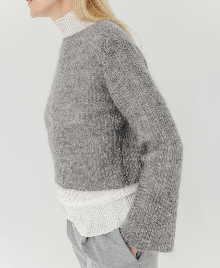 Kurzer Cardigan aus leichtem Strick - Grau