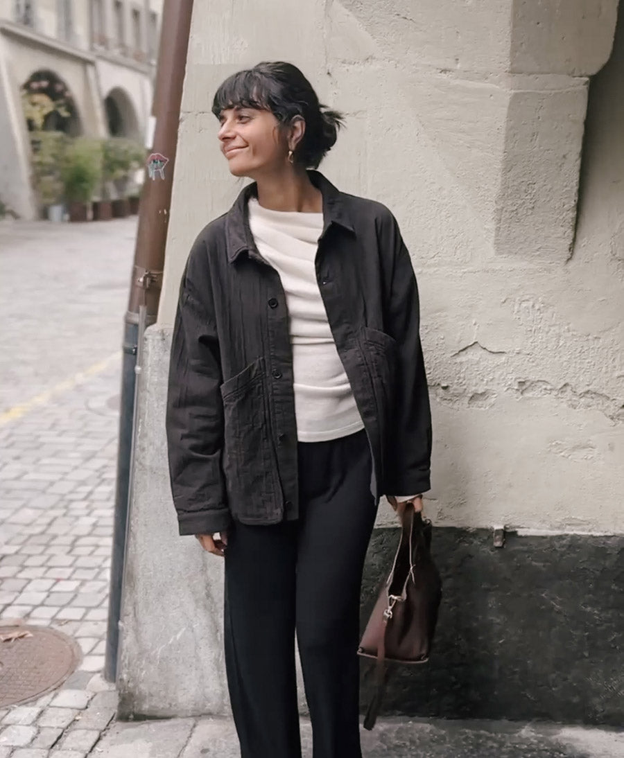 Drape Top / Oberteil mit drapiertem Ausschnitt - Creme