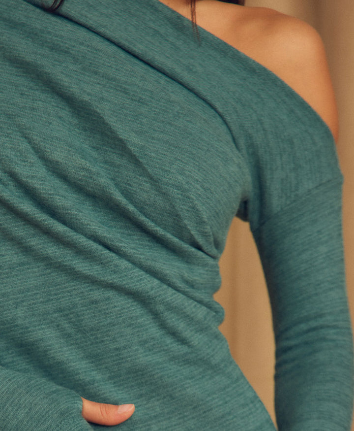 Drape Top / Oberteil mit drapiertem Ausschnitt - Türkis