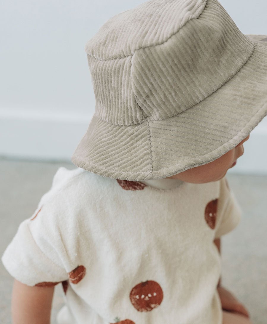 Corduroy Bucket Hat - Fischerhut aus Cord - Pebble - Kidwild - clomes