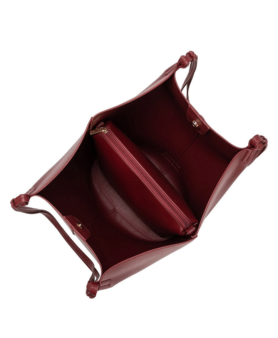 Schultertasche LYDIA aus veganem Leder - Cranberry