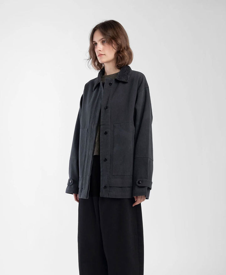 Jacke in verblasstem Schwarz