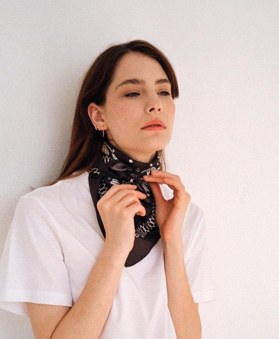 Seiden-Foulard "AE Bandana Silk Scarf" - Antracite
