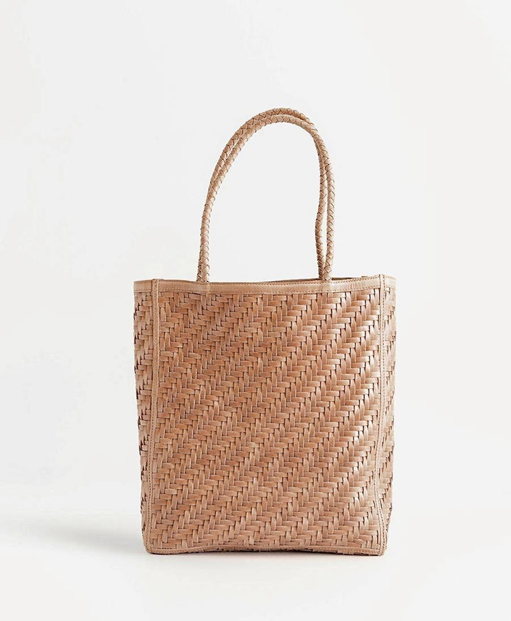 Gewebte Ledertasche "Le Tote" - Caramel - BEMBIEN - clomes